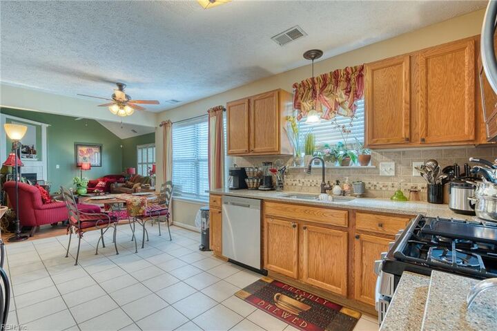 Property Photo: 4308 Teakwood Dr VA 23188