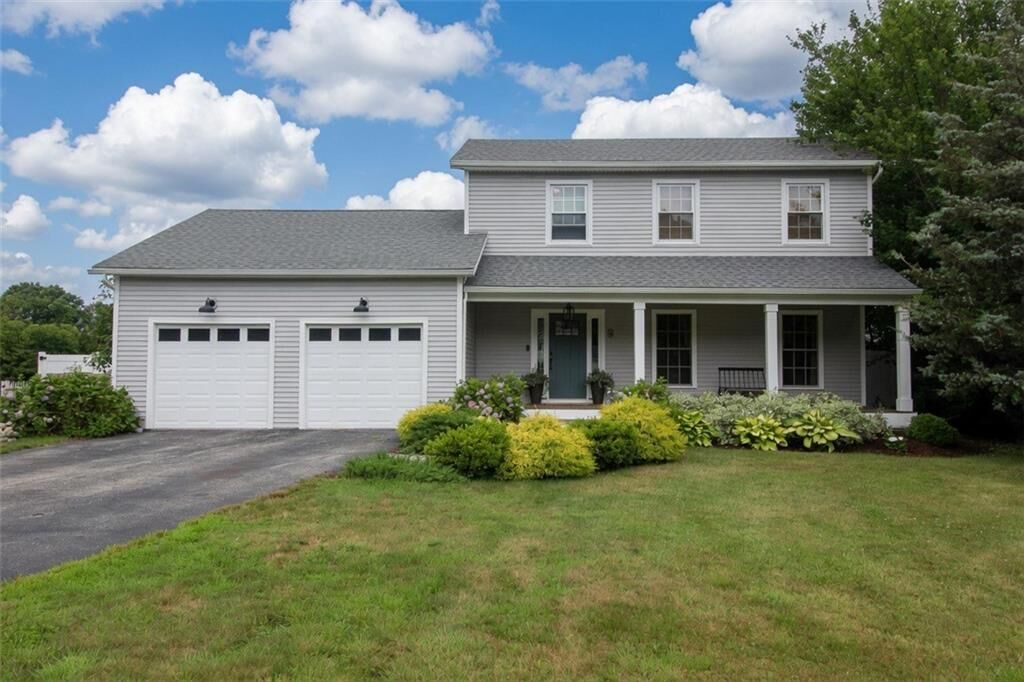 Property Photo:  9 Kiki Circle  RI 02921 