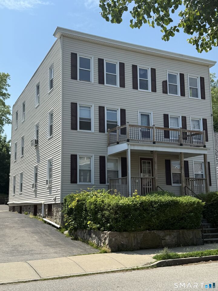 Property Photo: 113 Seaside Avenue CT 06902