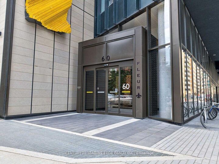 Property Photo: 60 Shuter Street 2509 ON M5B 0B7