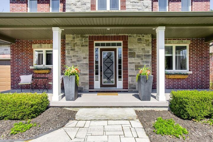 Property Photo:  12 Lloyd Cook Drive E  ON L0L 1Y3 