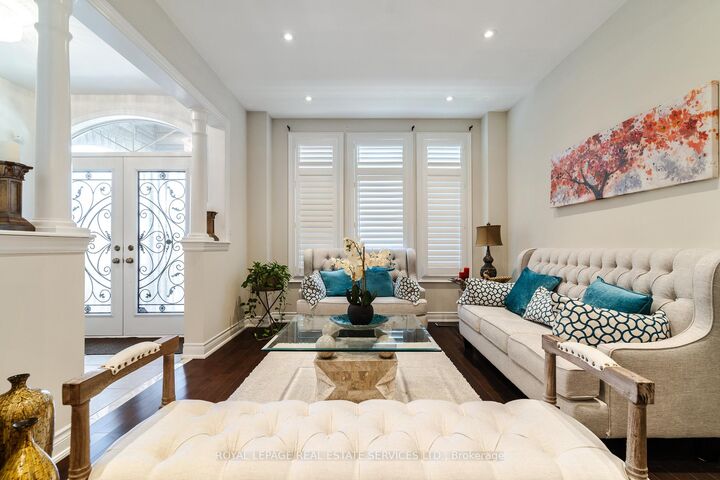 Property Photo: 531 Bridgeview Road ON L6M 0P3