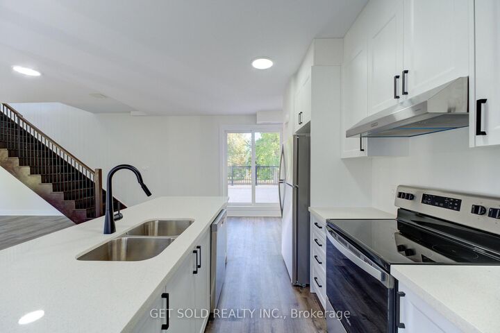 Property Photo: 6701 Thorold Stone Road 14 ON L2J 1B3