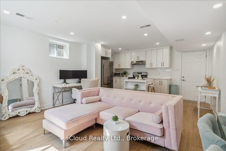Photo de la propriété:  925 Hickory Crescent  ON L9E 1P6 