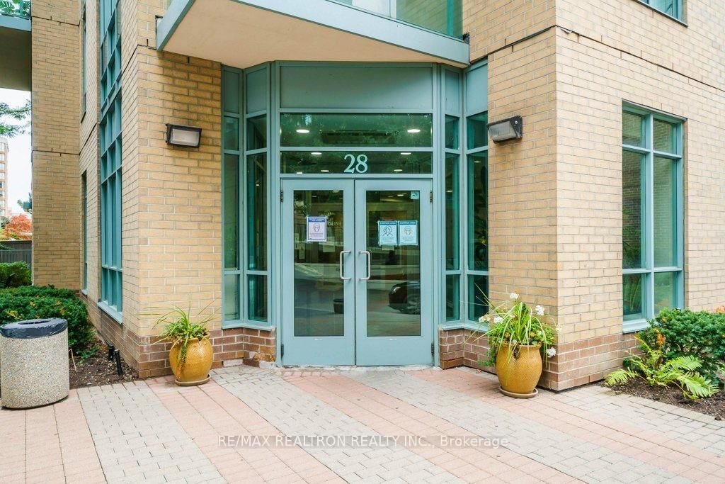 Property Photo:  28 Olive Avenue 909  ON M2N 7E6 