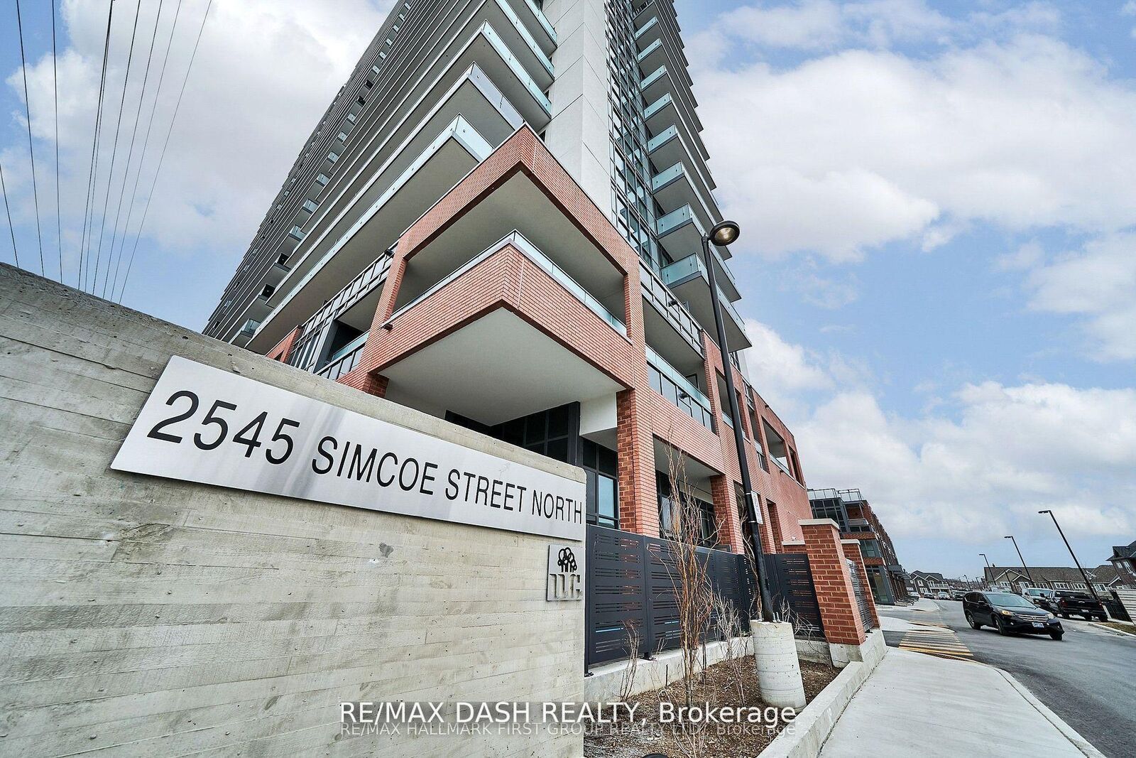 Property Photo:  2545 Simcoe Street N 1930  ON L1L 0W3 