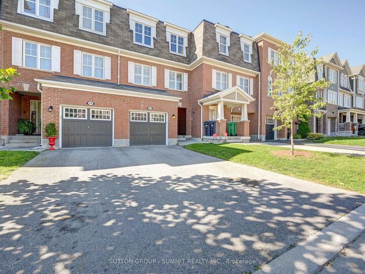 Property Photo:  26 Quillberry Close  ON L7A 4N8 
