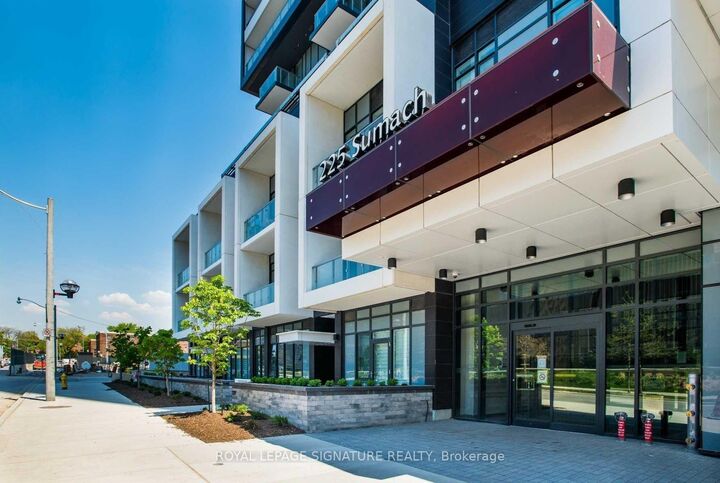 Property Photo: 225 Sumach Street 605 ON M5A 0P8