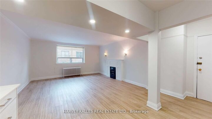 Property Photo:  316 Lonsdale Road 2  ON M4V 1X4 