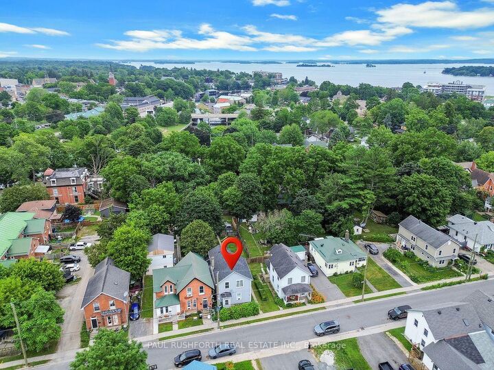 Property Photo: 65 Hickory Street ON K7G 2P6