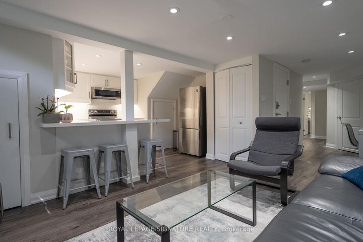 Property Photo: 305 Blue Grass Boulevard Bsmt ON L4C 3H3