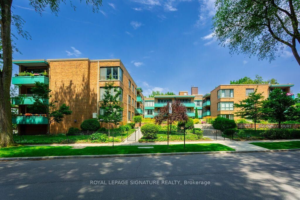 Property Photo: 30 Elm Avenue 203 ON M4W 1N5