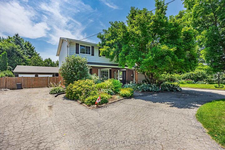 Property Photo: 219 Dundas Street W ON N0M 2M0