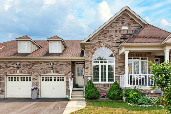 Property Photo: 42 Deacon Crescent ON K9V 5Y2