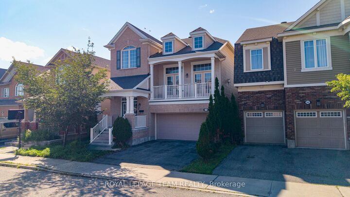 Property Photo: 340 Gallantry Way ON K2S 0R1