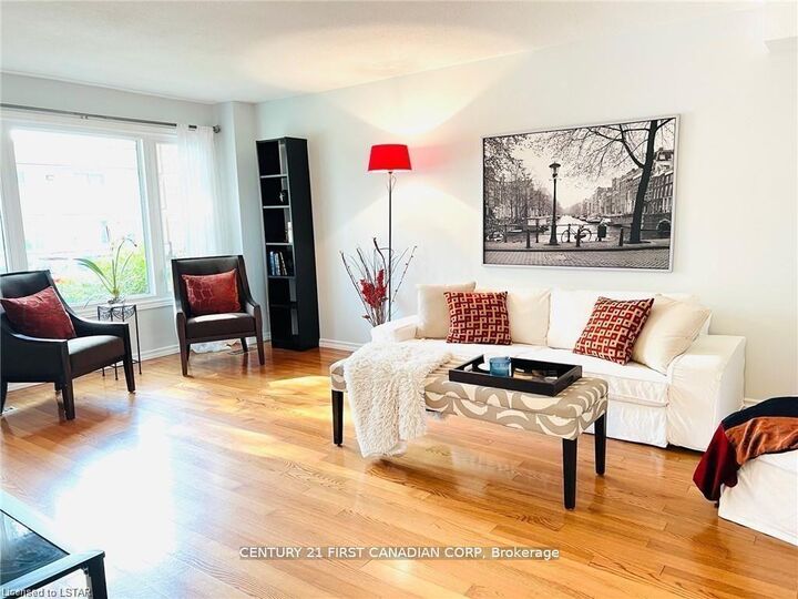 Property Photo: 45 Gatewood Place 10 ON N5Y 5A4