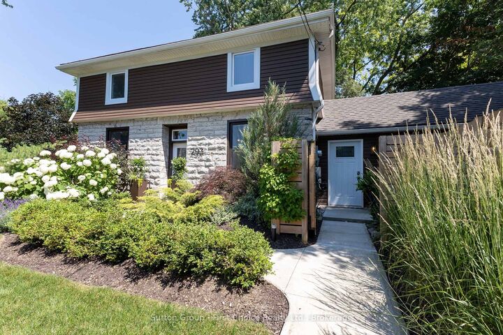 Property Photo: 293 Wellington Street S ON N4X 1C5