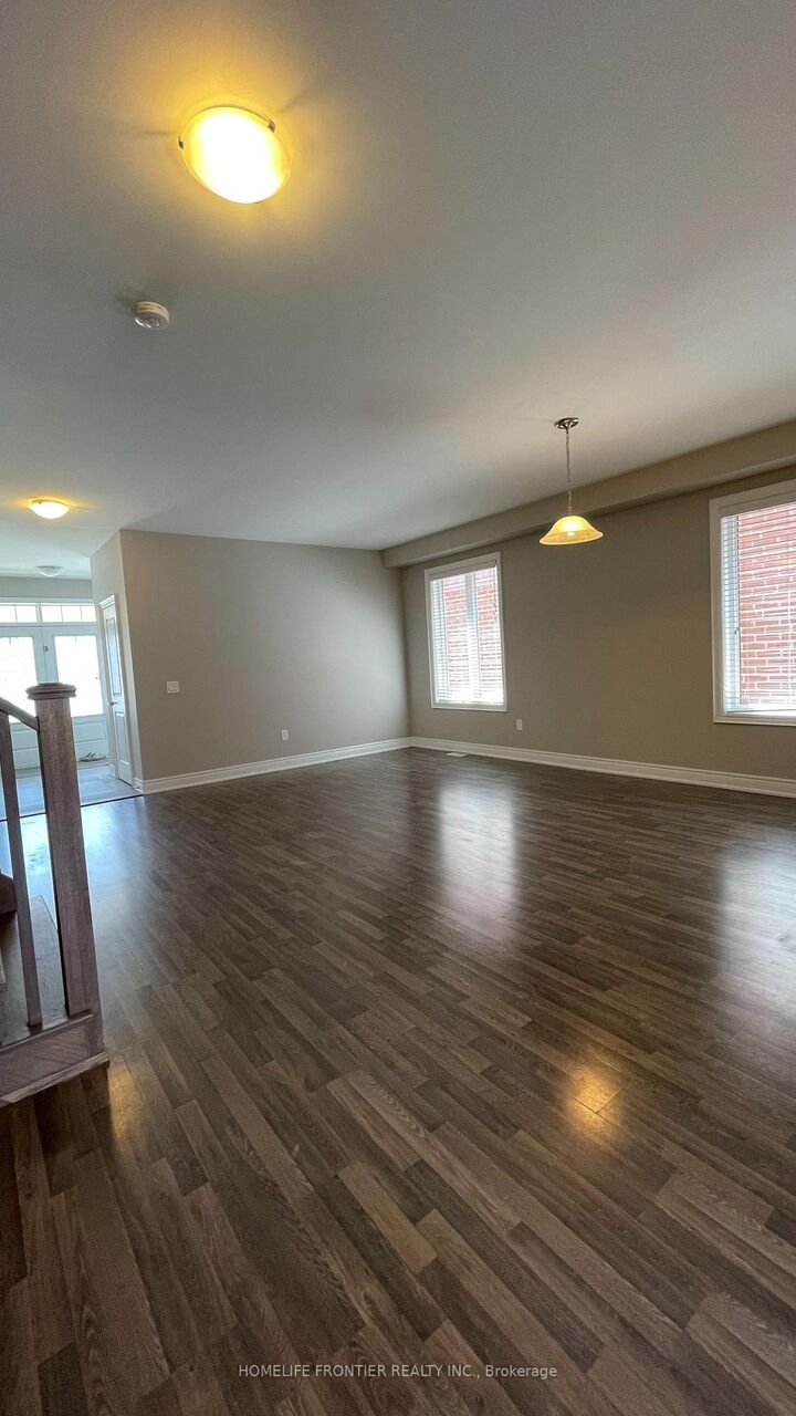 Property Photo: 8 Jericho Avenue ON L4P 0G9
