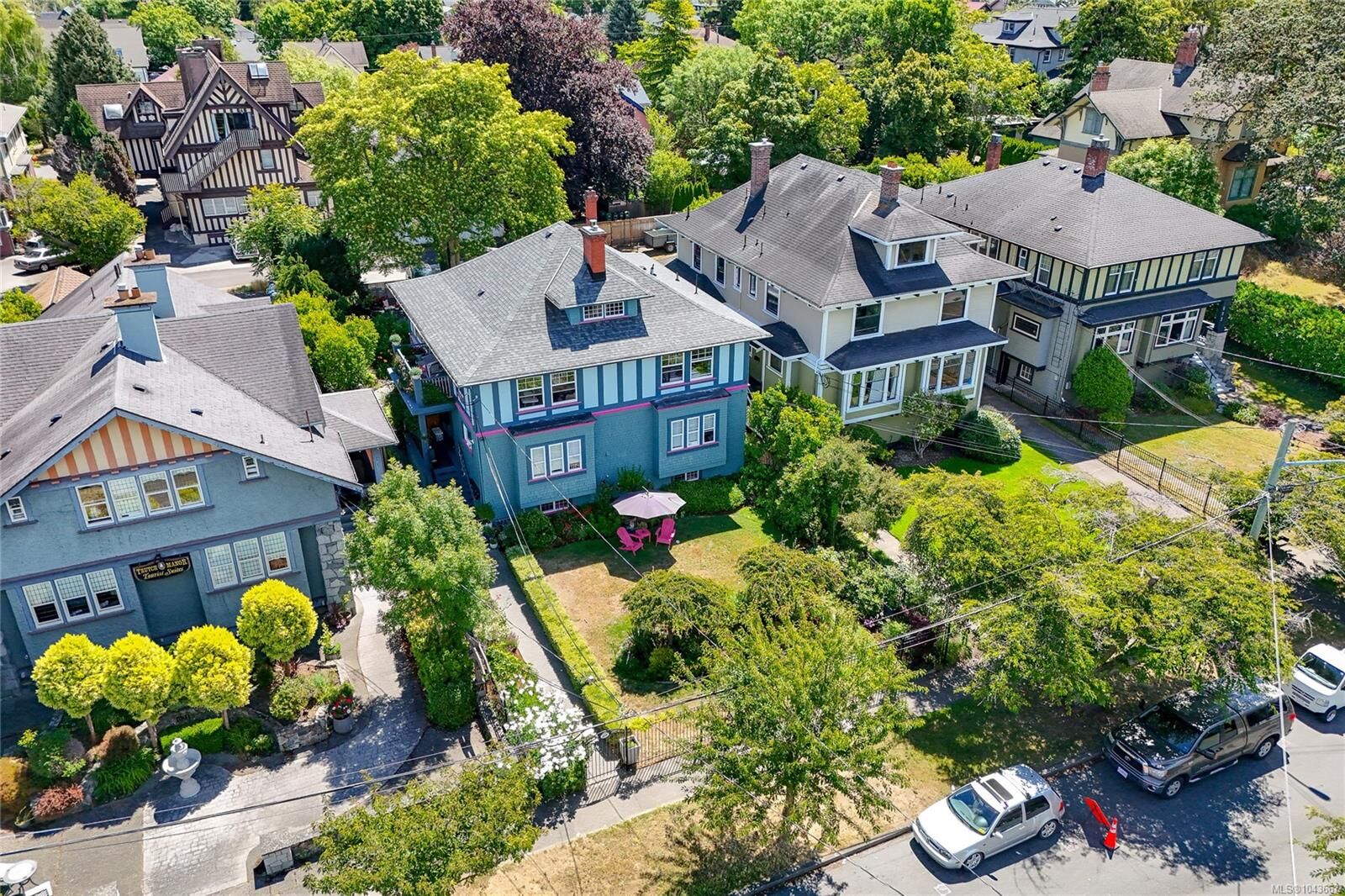 Property Photo: 609 Su'It St #A BC V8V 4C5