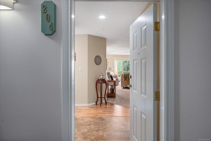 Property Photo: 335 Hirst Ave W #204 BC V9P 2R5