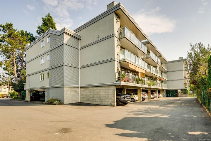 Property Photo:  2022 Foul Bay Rd #206  BC V8R 5A9 