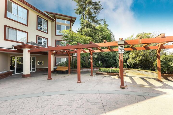 Property Photo: 15342 20th Avenue 302 BC V4A 2A3