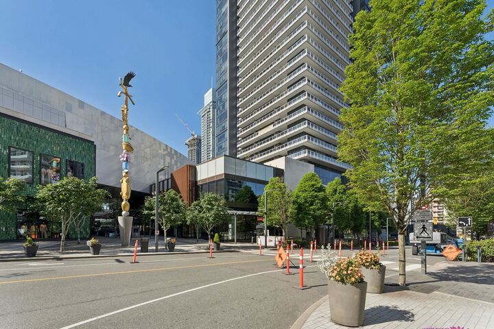 4510 Halifax Way 3710 — photo 1