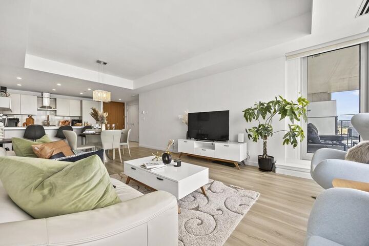 Property Photo: 5177 Brighouse Way 1202 BC V7C 0A7