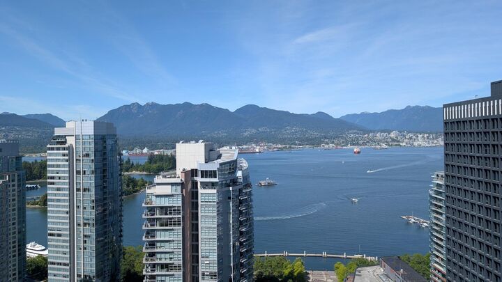 Property Photo: 1188 W Pender Street 3201 BC V6E 0A2