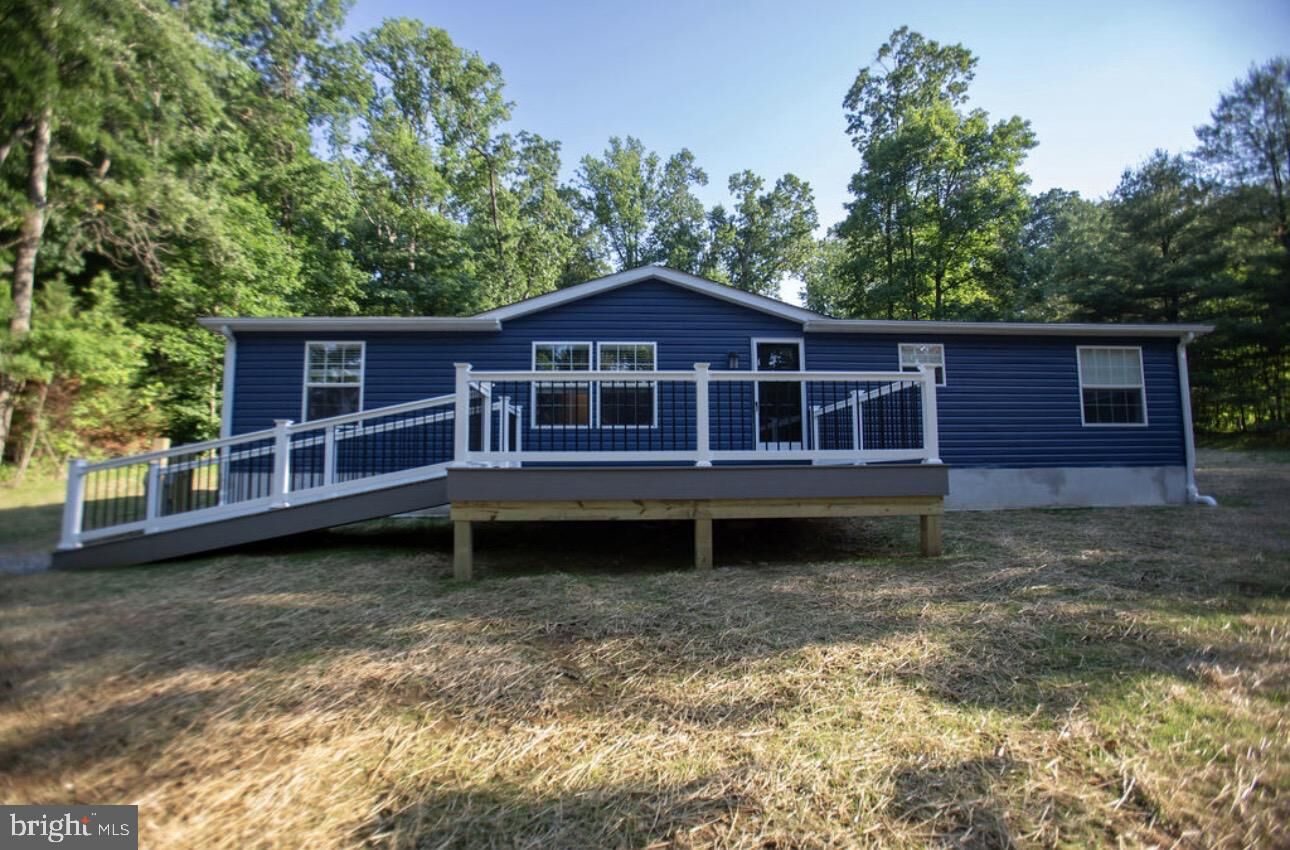 Property Photo:  152 Icedale Road  PA 19344 