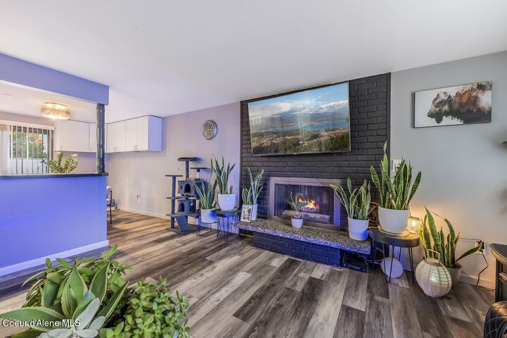 Property Photo:  3219 E 19th Ave  WA 99223 