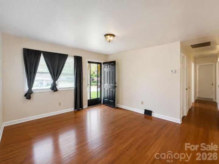 Property Photo:  6109 Dandy Loop Road  NC 28314 