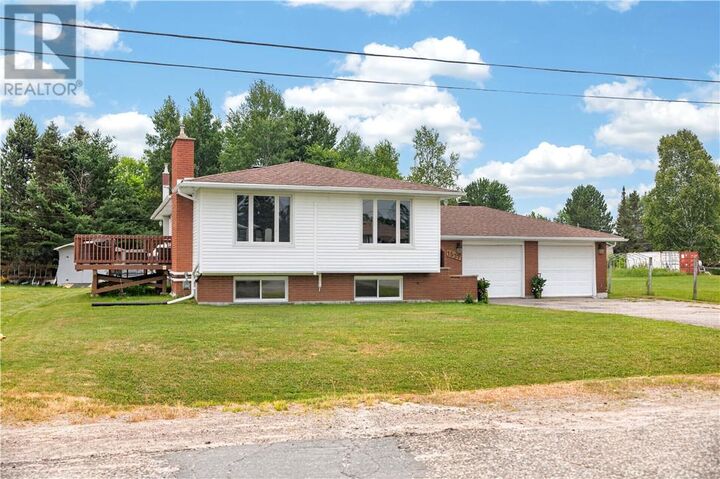 Property Photo:  1527 Talon Street  ON P3P 1S5 