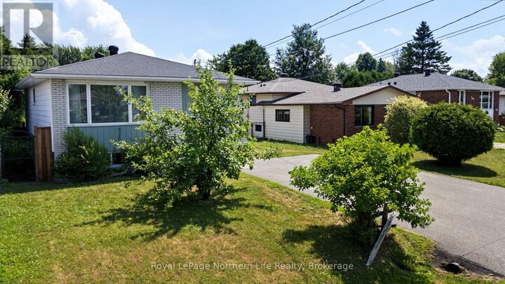 Property Photo:  55 Nightingale Drive  ON P1A 2R1 