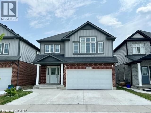 Property Photo:  300 Countrystone Crescent  ON N2N 3S2 