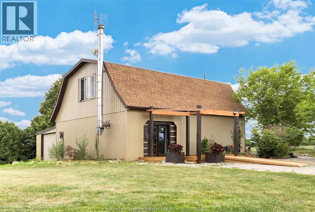 Property Photo:  9912 Tecumseh  ON N0R 1N0 