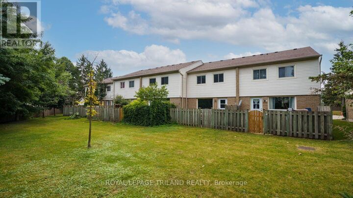 Property Photo: 1600 Culver Drive 32 ON N5V 3H5