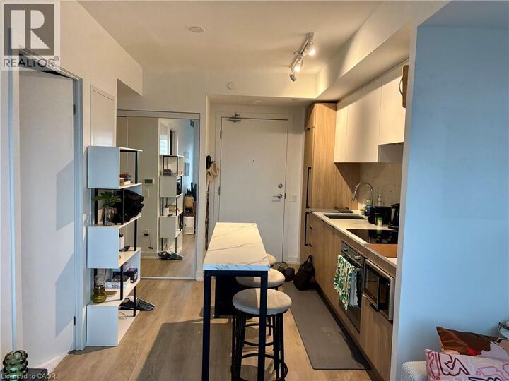 Property Photo: 82 Dalhousie Street 3206 ON M5B 0C5
