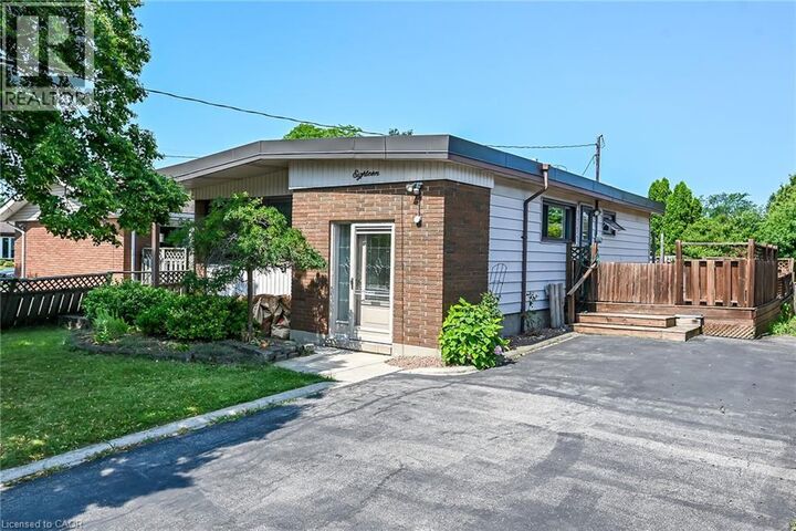 Property Photo:  18 Coral Drive  ON L8V 2N5 