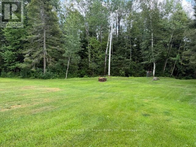 Property Photo: 5377 Highway 11 N ON P1B 8G3