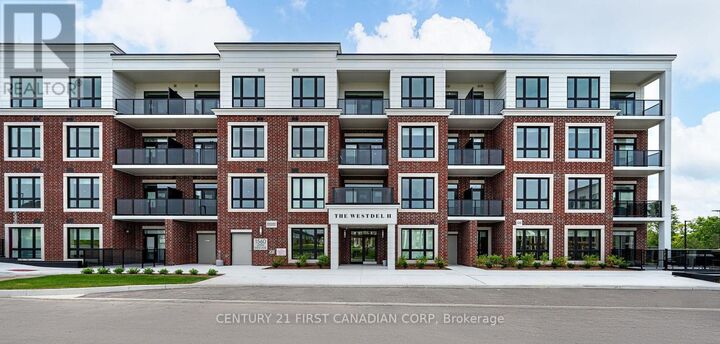 1560 Upper West Avenue 202 — photo 1