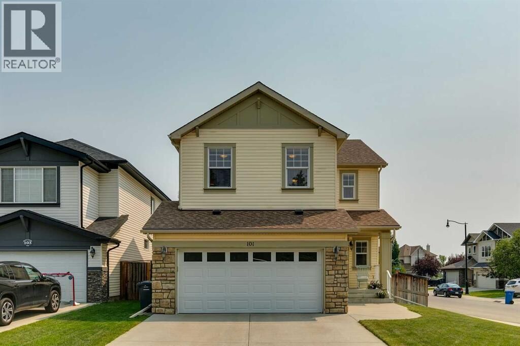 Property Photo:  101 Drake Landing View  AB T1S 0A1 