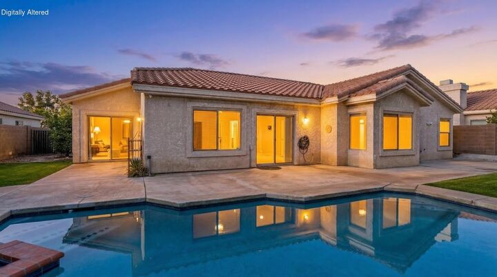 Property Photo: 79480 Calle Sonrisa CA 92253