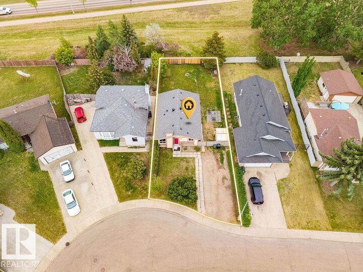 Property Photo:  1139 35 Street NW  AB T6L 2L3 