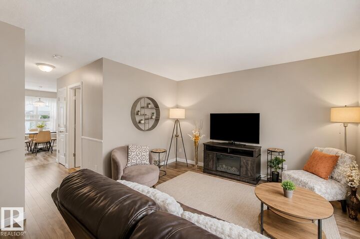 Property Photo:  16114 43 Street NW  AB T5Y 0G5 