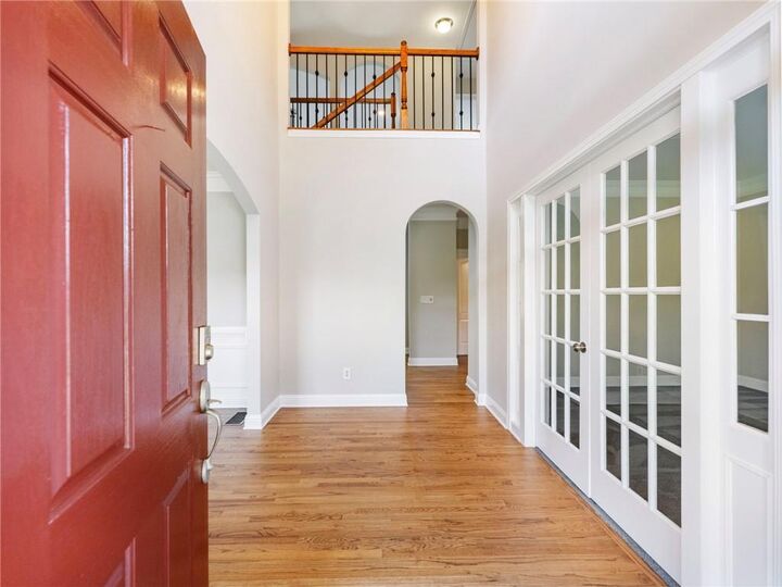 Property Photo: 1960 Manor View GA 30041