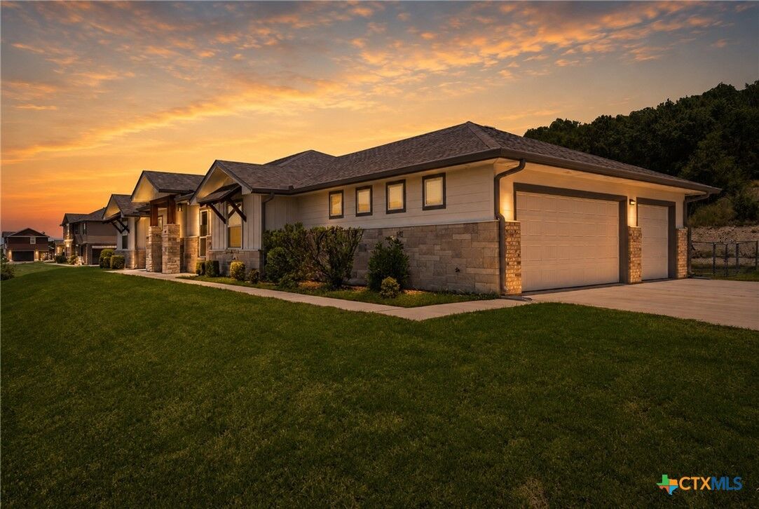 Property Photo: 2897 Grimes Crossing Road TX 76522