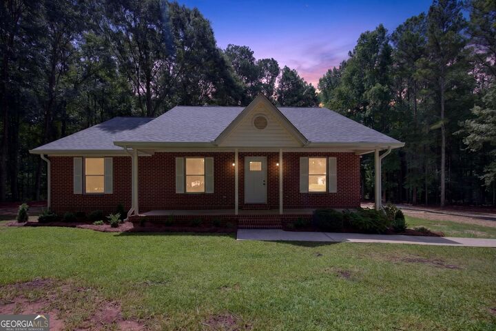 Property Photo: 174 Rockhouse Road GA 30276