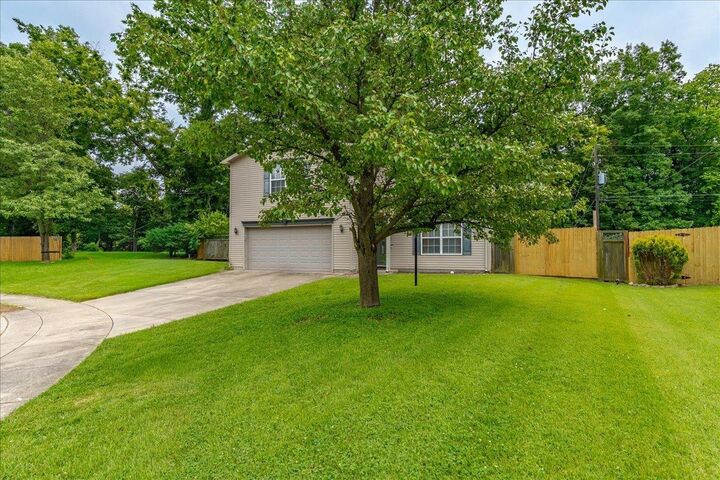 Property Photo: 674 Canoe Creek Drive KY 42420