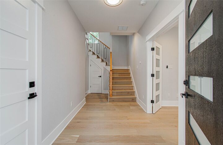 Property Photo:  7016 Staffordshire Boulevard F  TX 77030 